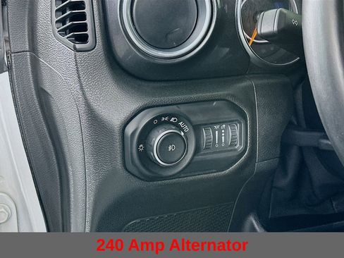 Used 2021 Jeep Wrangler Unlimited Sahara image 16