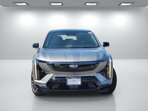 New 2027 Cadillac Optiq Sport RWD image 2