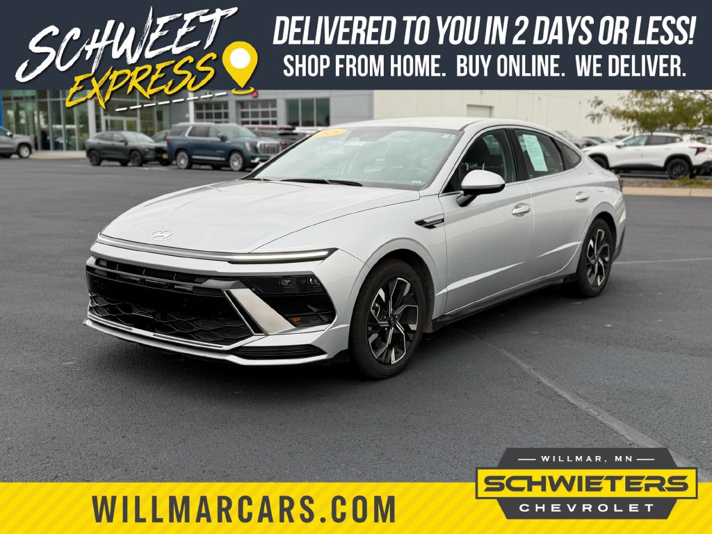 Used 2025 Hyundai Sonata SEL FWD image 1
