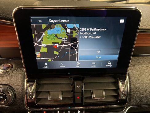 Used 2020 Lincoln Navigator L Reserve w/ Equipment Group 208A Reserve image 12