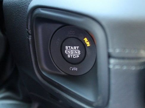 New 2026 Jeep Gladiator Mojave image 18