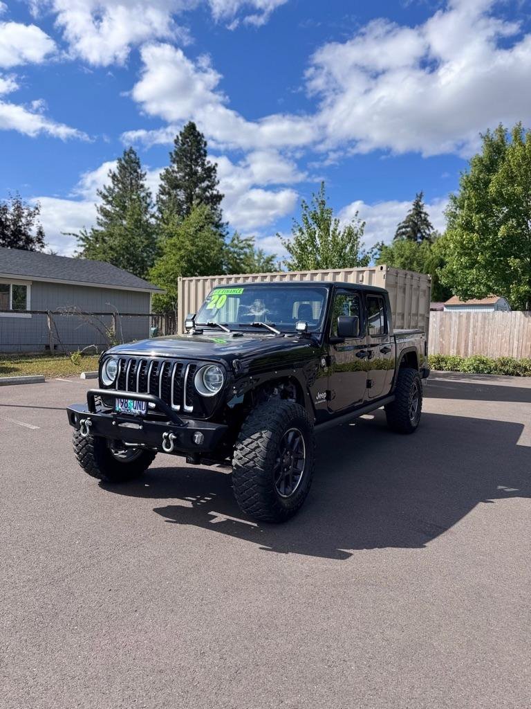 Used 2020 Jeep Gladiator Overland AWD/4WD image 1