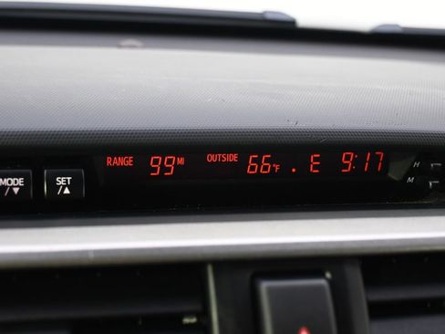 Used 2013 Toyota 4Runner Limited image 28