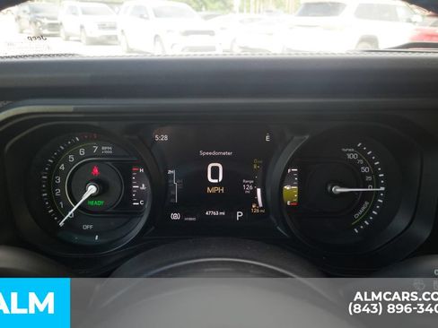 Used 2024 Jeep Wrangler Unlimited Rubicon 4xe AWD/4WD image 12