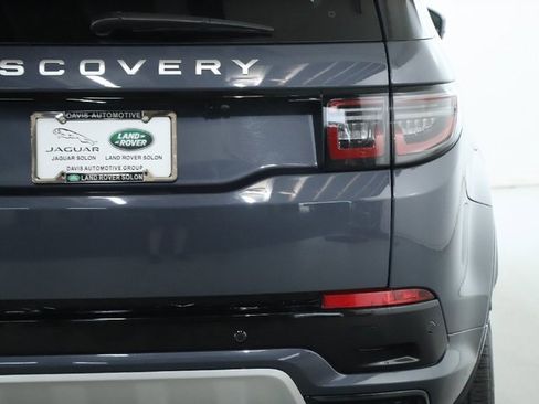 Used 2025 Land Rover Discovery Sport S image 45