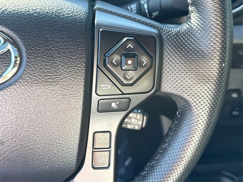 Used 2021 Toyota Tacoma TRD Pro AWD/4WD image 38