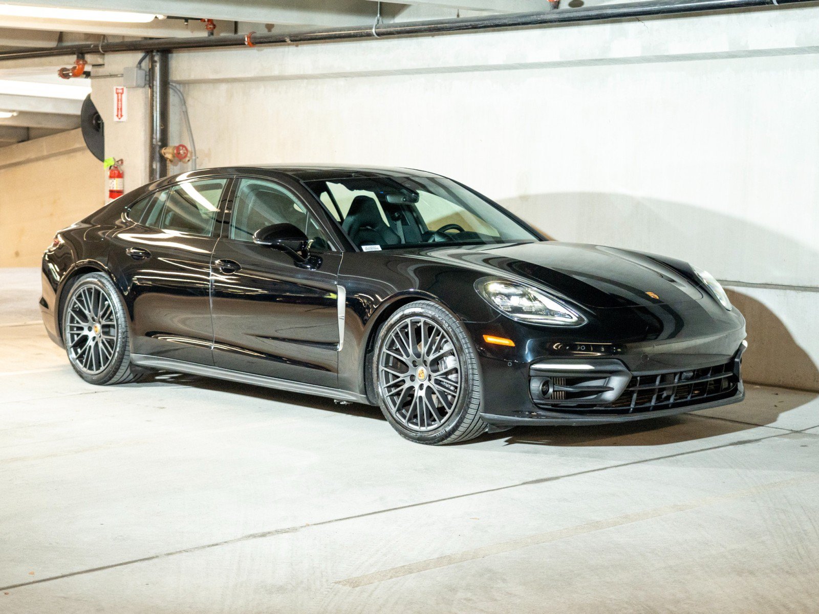 Certified 2023 Porsche Panamera Platinum Edition RWD image 7