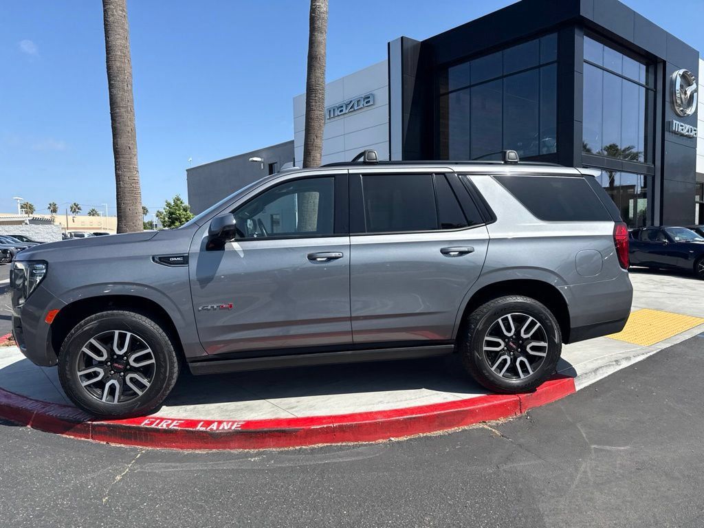 Used 2021 GMC Yukon AT4 w/ AT4 Premium Package AWD/4WD image 5