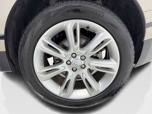 Used 2023 Land Rover Range Rover Velar R-Dynamic S image 54