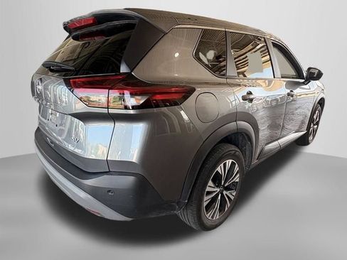 Used 2023 Nissan Rogue SV FWD image 6