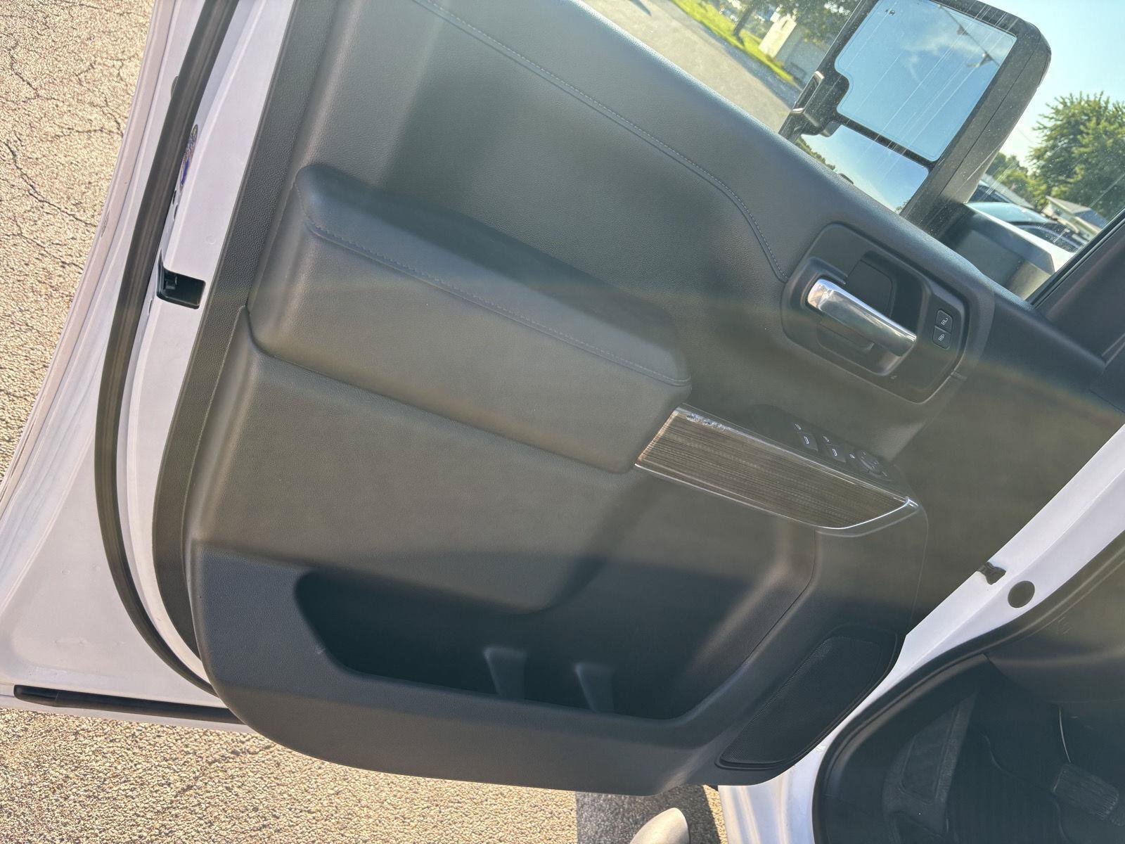 Used 2023 Chevrolet Silverado 3500 LT w/ All Star Edition AWD/4WD image 16