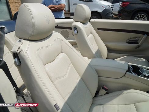 Used 2012 Maserati GranTurismo Sport image 28