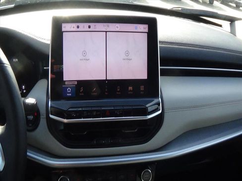 Used 2024 Jeep Compass Limited w/ Elite Group image 25