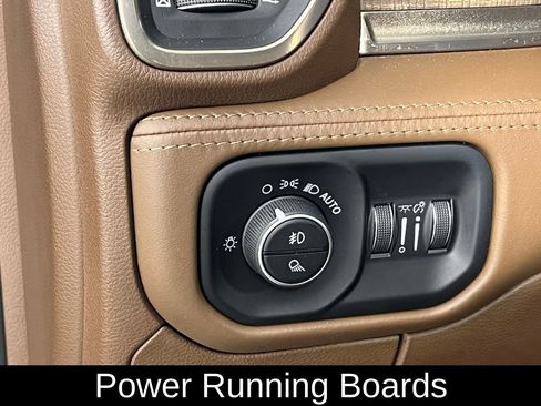 Used 2019 RAM 1500 Limited image 18