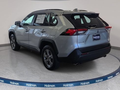 Used 2024 Toyota RAV4 XLE AWD/4WD image 7