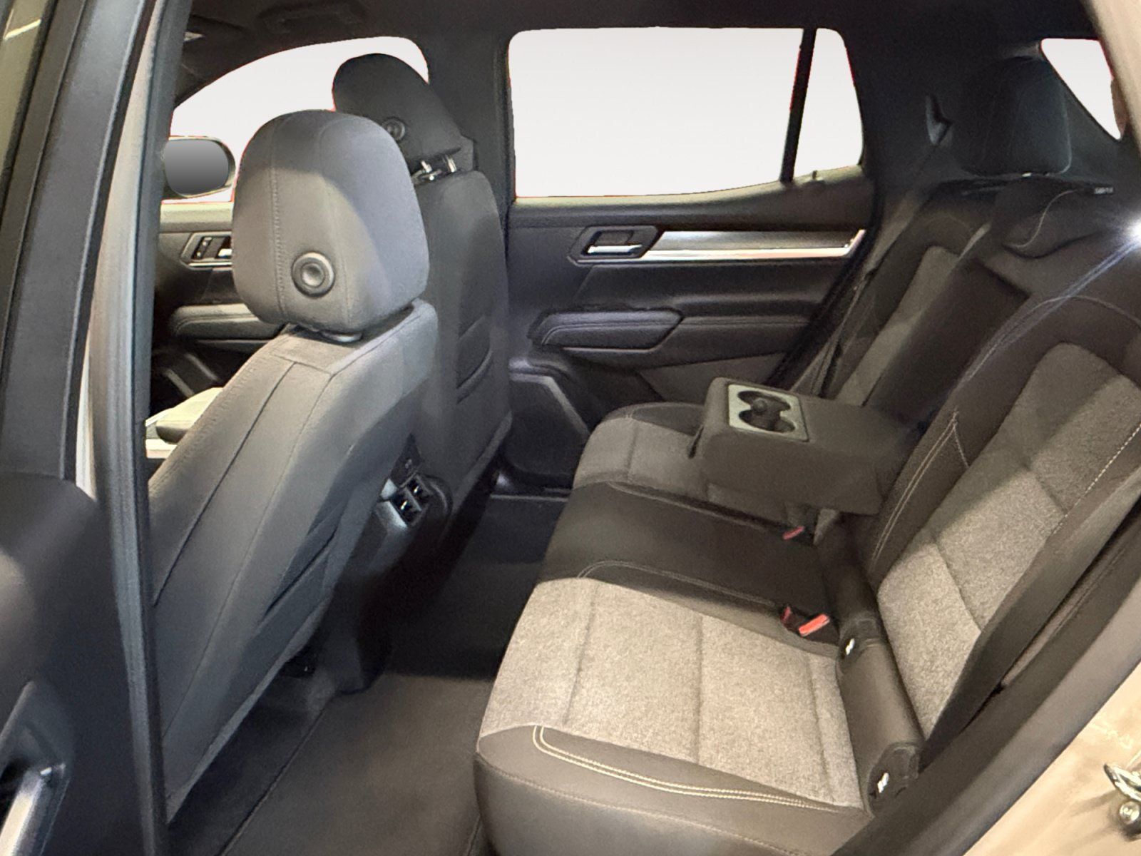 Used 2026 GMC Terrain Elevation FWD image 24