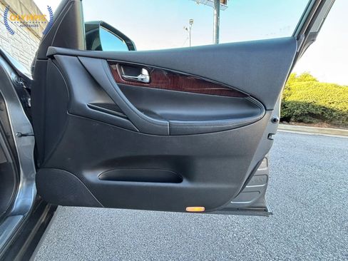 Used 2016 INFINITI QX50 AWD w/ Deluxe Touring Package image 42