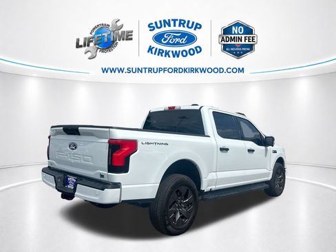 Used 2024 Ford F150 Lightning XLT AWD/4WD image 6