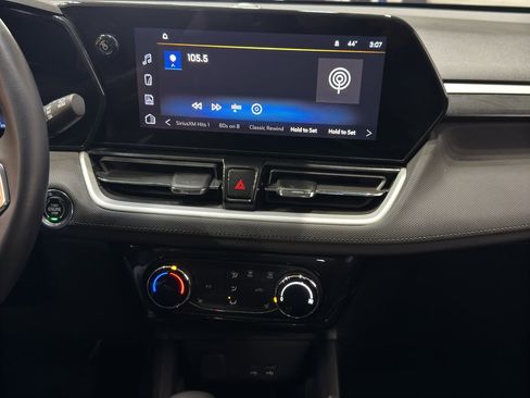 Used 2024 Chevrolet TrailBlazer LT w/ LT Cold Weather Package image 26