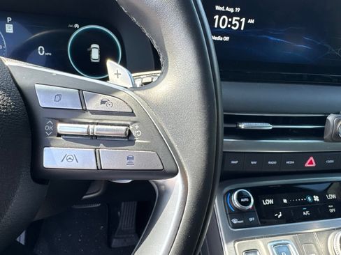 Used 2024 Hyundai Palisade Calligraphy FWD image 16