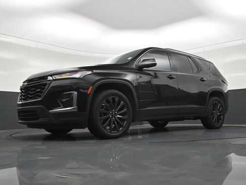 Used 2024 Chevrolet Traverse RS FWD image 28
