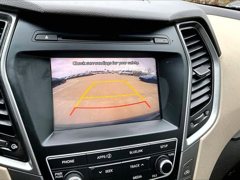 Used 2017 Hyundai Santa Fe Sport image 25