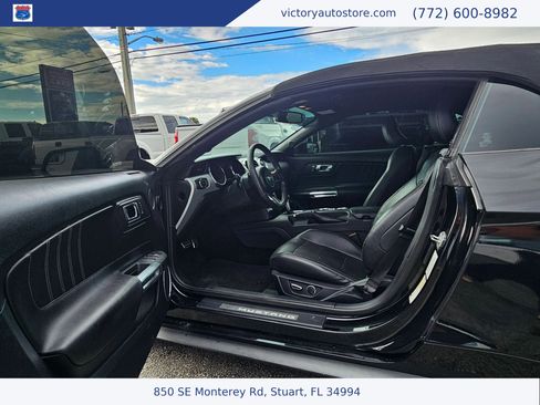 Used 2015 Ford Mustang Premium RWD image 13