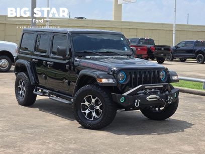 Used 2022 Jeep Wrangler Unlimited Rubicon w/ Cold Weather Group