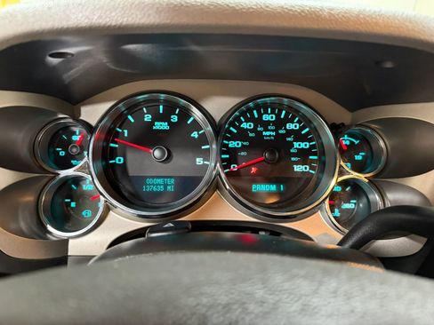 Used 2014 GMC Sierra 3500 W/T w/ Snow Plow Prep Package AWD/4WD image 38