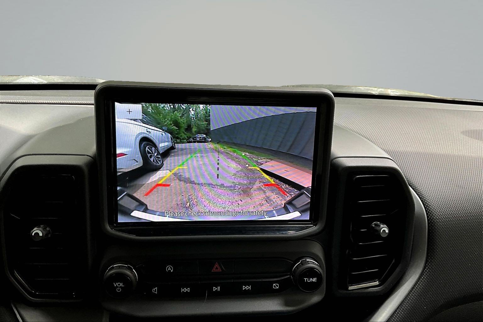 Used 2022 Ford Bronco Sport AWD/4WD image 8