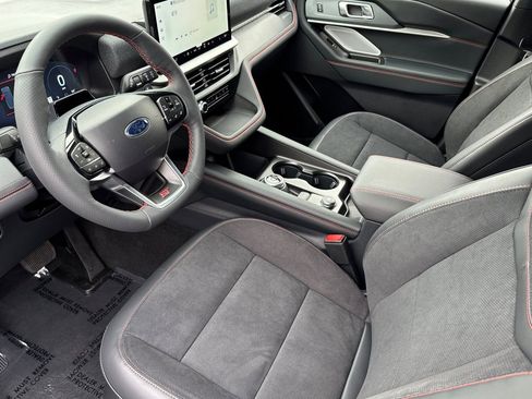 New 2026 Ford Explorer ST w/ Sun And Sound Package image 9