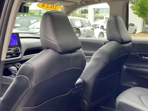 Used 2024 Toyota Grand Highlander AWD image 28