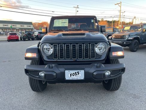 New 2026 Jeep Gladiator Sport image 2