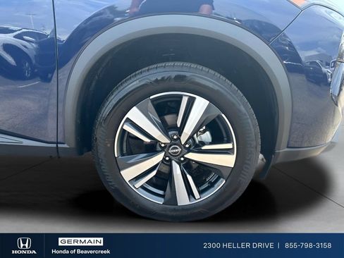 Used 2026 Nissan Rogue SL AWD/4WD image 29
