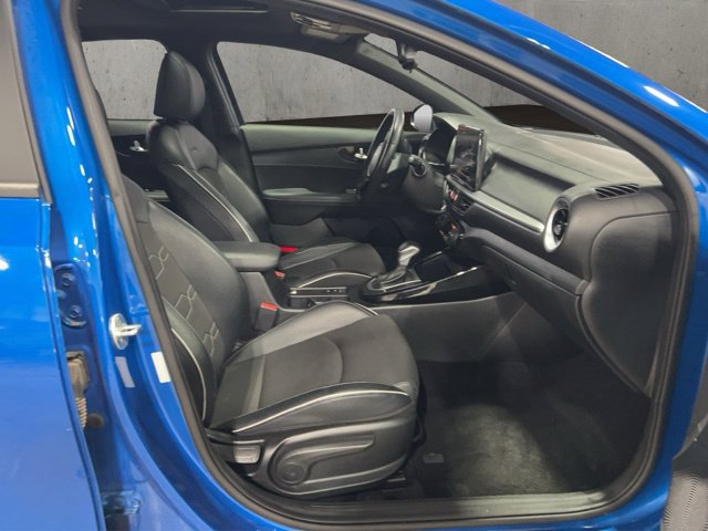 Used 2023 Kia Forte GT-Line w/ GT-Line Premium Package FWD image 19