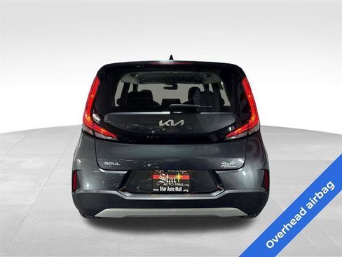 Used 2023 Kia Soul LX w/ Option Group 015 FWD image 6