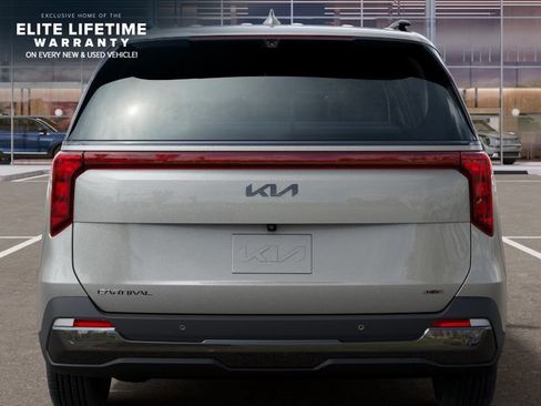 New 2026 Kia Carnival SX w/ SX Dark Edition Package FWD image 14