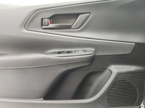 Used 2026 Toyota Prius LE FWD image 12