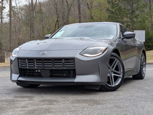Used 2024 Nissan Z Sport w/ Floor Mat Package image 4