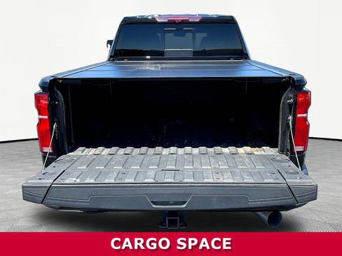 Used 2024 Chevrolet Silverado 2500 High Country w/ High Country Premium Package AWD/4WD image 7
