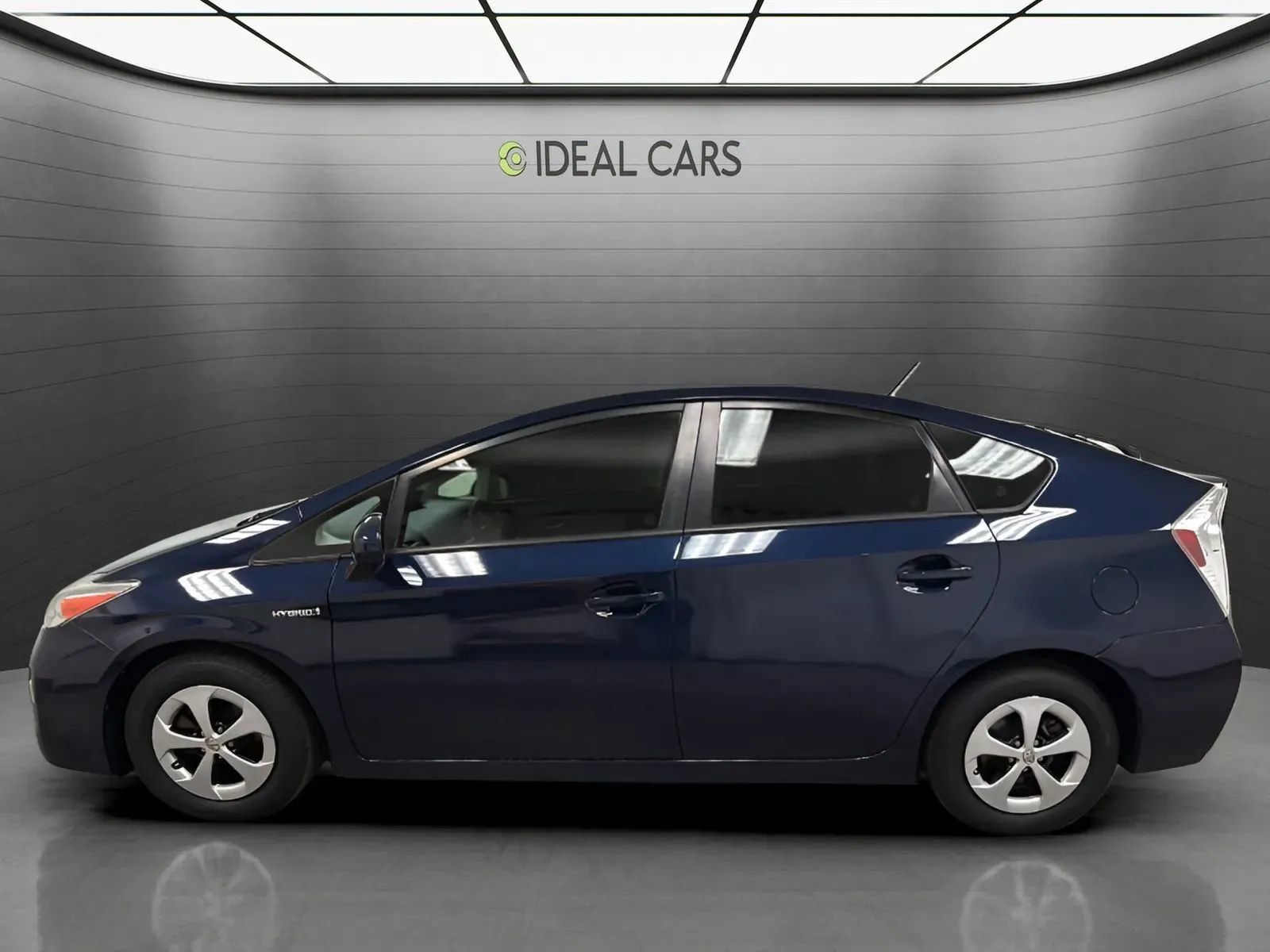 Used 2015 Toyota Prius Two FWD image 8