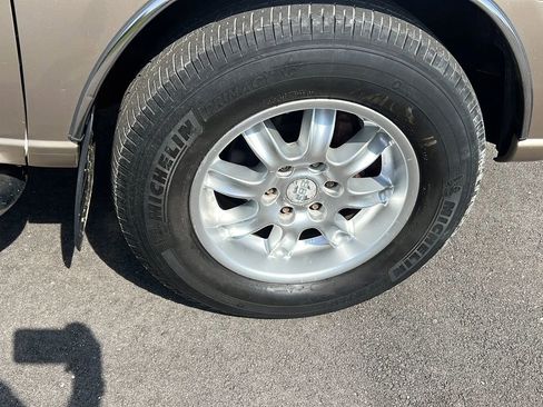 Used 2005 Toyota Tundra SR5 image 32