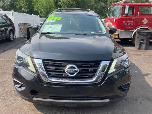 Used 2018 Nissan Pathfinder S AWD/4WD image 4