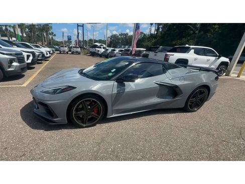 Used 2025 Chevrolet Corvette Stingray Premium Conv w/ Z51 Performance Package RWD image 6