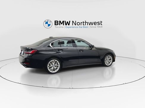 New 2026 BMW 330i xDrive Sedan w/ Premium Package AWD/4WD image 4