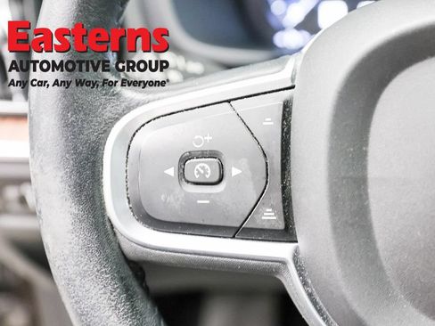 Used 2022 Volvo S60 B5 Inscription AWD/4WD image 16