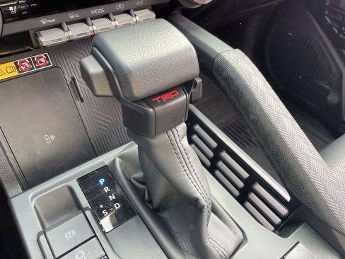 Used 2025 Toyota 4Runner TRD Sport Premium image 5