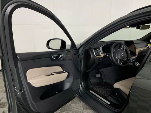 New 2026 Volvo XC60 B5 Plus w/ Climate Package AWD/4WD image 26
