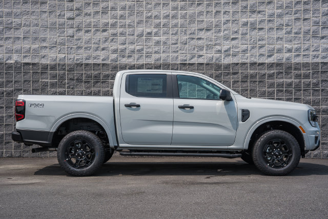 New 2026 Ford Ranger XLT w/ FX4 Off-Road Package AWD/4WD image 4