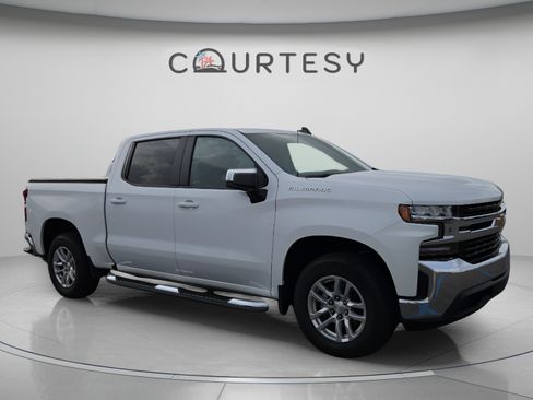 Used 2019 Chevrolet Silverado 1500 LT w/ All-Star Edition RWD image 3